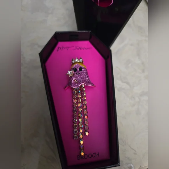 Betsey Johnson Pink Princess Ghost Brooch! NIB! - Picture 9 of 11